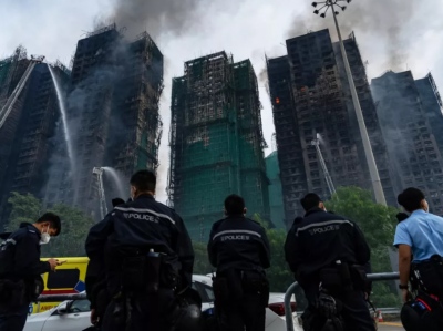 Τραγωδία στο Χονγκ Κονγκ - Τουλάχιστον 83 οι νεκροί από την πυρκαγιά στους ουρανοξύστες
