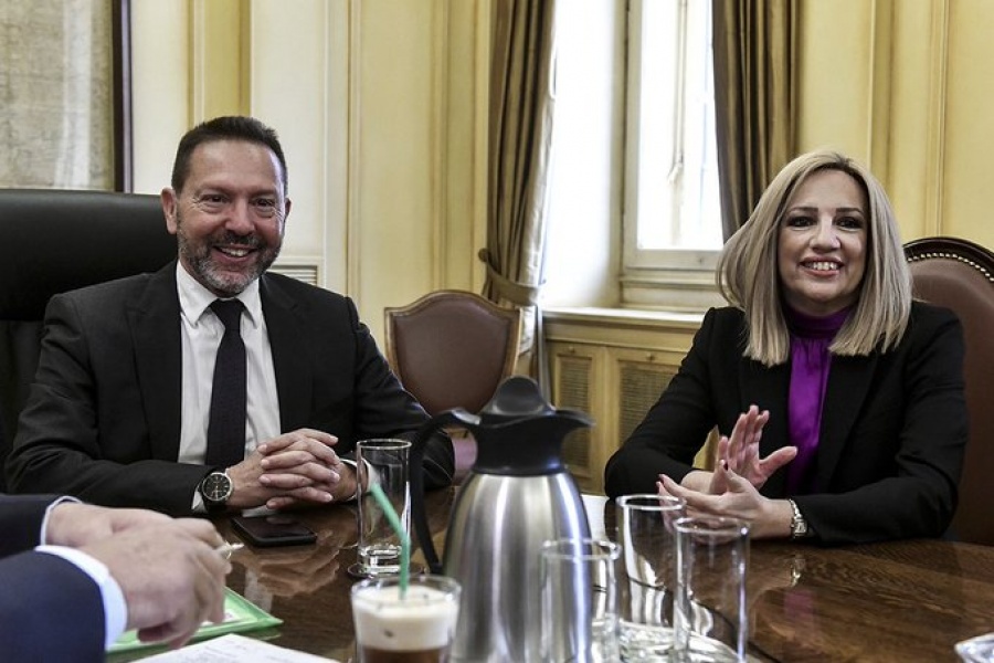 Γεννηματά: Η εξυγίανση των τραπεζών δεν μπορεί να στηριχθεί στους πλειστηριασμούς πρώτης κατοικίας – Συνάντηση με Στουρνάρα