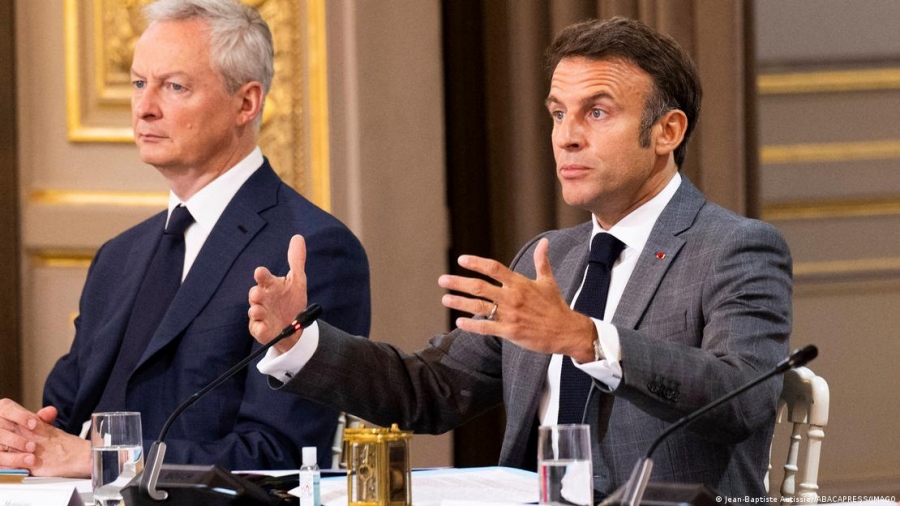 «Ξέφυγε» το έλλειμμα στη Γαλλία