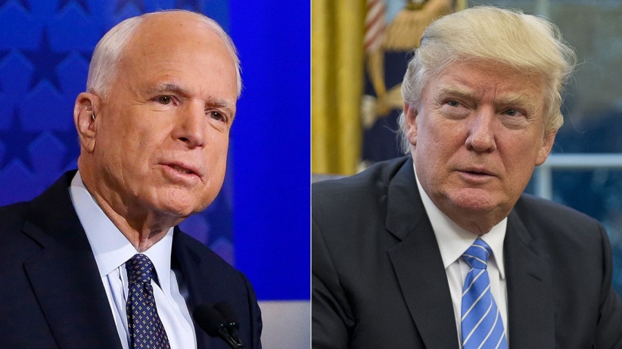 Όχι Trump σε ανακοίνωση – «φόρο τιμής» στον Ρεπουμπλικάνο γερουσιαστή McCain από τον Λευκό Οίκο