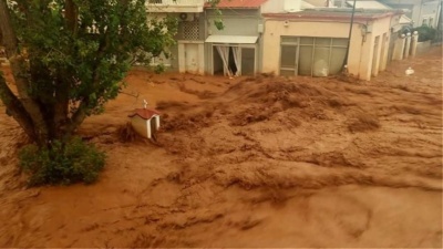 Στο εδώλιο 21 άτομα για τη φονική πλημμύρα στη Μάνδρα Αττικής