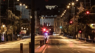 Απαγόρευση κυκλοφορίας από τις 21:00 σήμερα Παρασκευή 13/11 – Ποιοι εξαιρούνται – Τι προβλέπεται για την εργασία