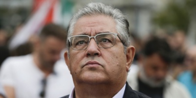 Τριήμερη επίσκεψη Κουτσούμπα στο Λονδίνο – Αναλυτικά το πρόγραμμα του γ.γ. του ΚΚΕ