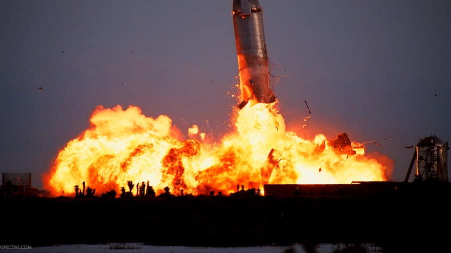 Ο Elon Musk υπόσχεται νέα πτήση πτήση του Starship «σε λίγους μήνες» μετά την έκρηξη του πρώτου