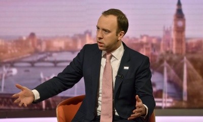 Hancock (Βρετανία): Μπορεί να παραμείνουν για κάποιο διάστημα τα νέα μέτρα – Δύσκολο να ελεγχθεί το νέο στέλεχος του κορωνοϊού