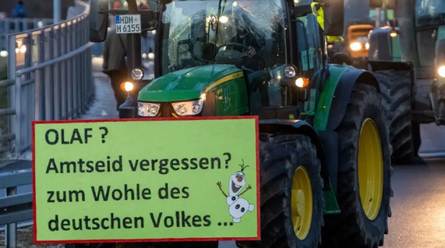 Γερμανία: Οι αγρότες παραλύουν τη χώρα για τις κομμένες επιδοτήσεις - Κερδισμένο το AfD