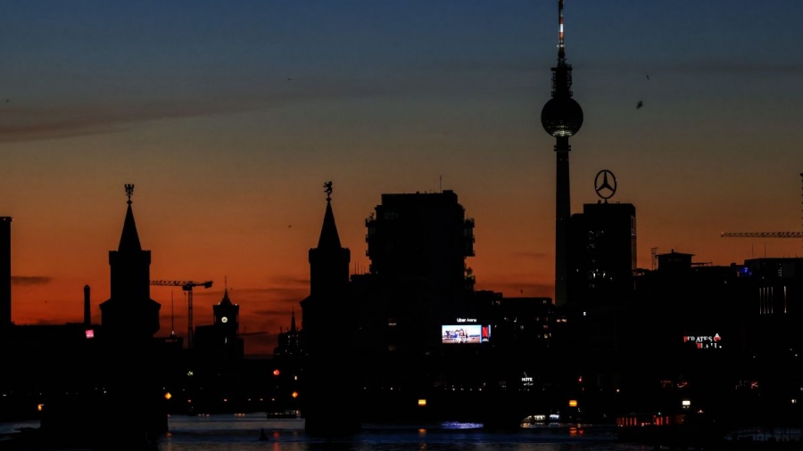 «Δεν υπολογίζουν τίποτα» - Ακροαριστεροί εξτρεμιστές πραγματοποίησαν σαμποτάζ και βύθισαν το Βερολίνο στο σκοτάδι