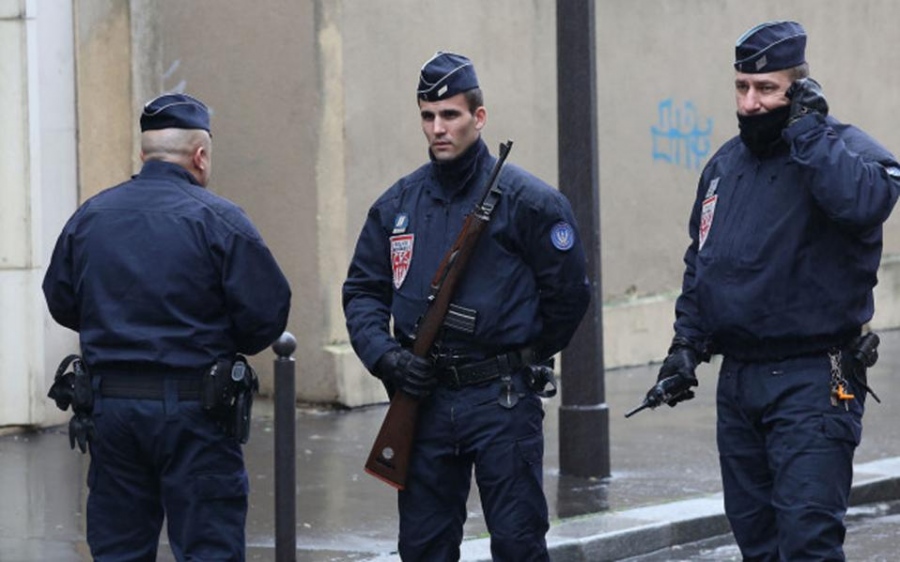 Γαλλία: Επίθεση με μαχαίρι σε εμπορικό κέντρο – Αναφορές για θύματα