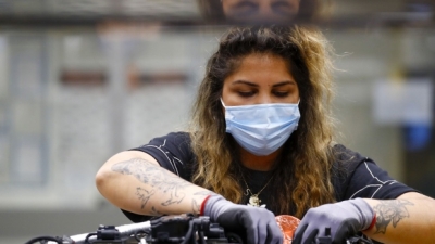 Γερμανία: Δαπάνησε 42 δισ. ευρώ για την προστασία των θέσεων εργασίας την περίοδο της πανδημίας