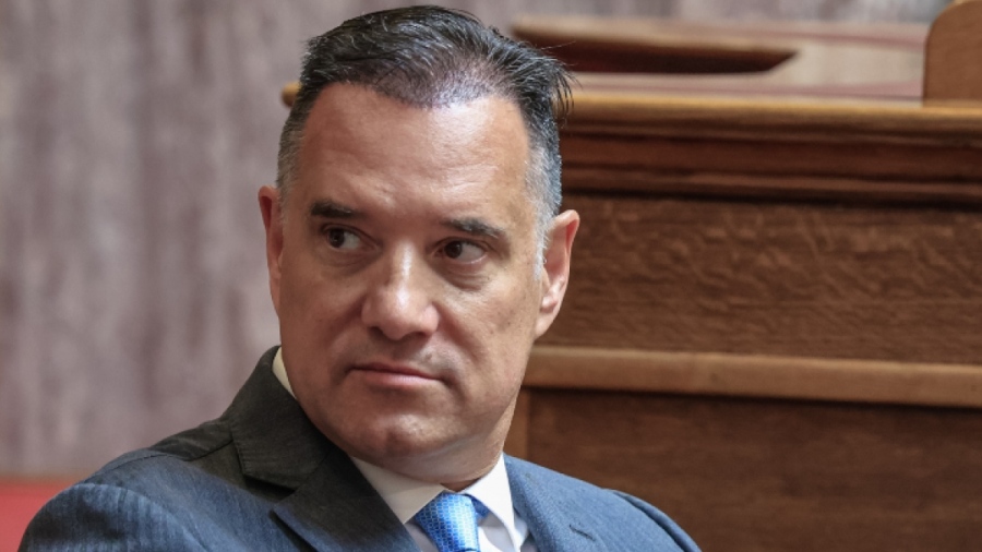 Επική παραδοχή Άδωνι: Έβαλα μαλλιά, έκανα μπότοξ, βάζω και κρέμες...