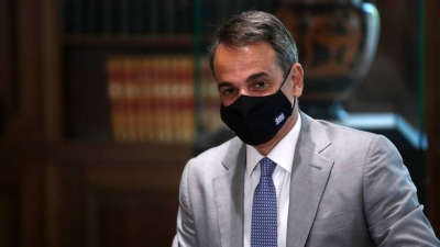 Η νεολαία έχει γυρίσει την πλάτη στην κυβέρνηση παρά τις προπληρωμένες κάρτες και τα ευχολόγια