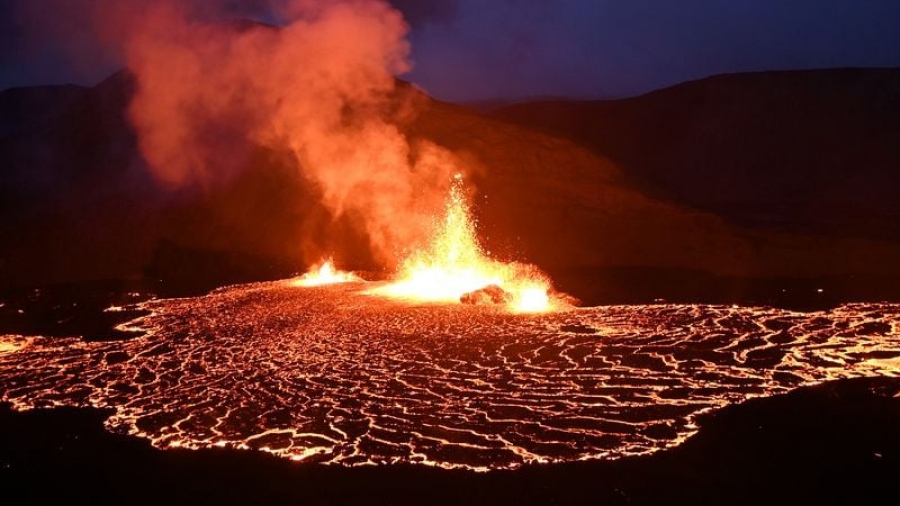 Σκηνές Αποκάλυψης στην Ισλανδία - Εξερράγη ηφαίστειο κοντά στο γεωθερμικό σταθμό Svartsengi