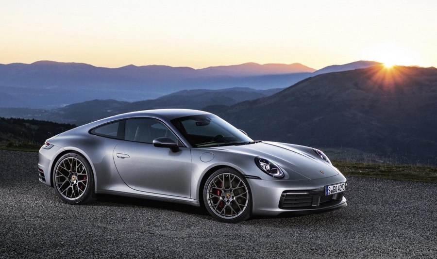 Επίσημα η ολοκαίνουργια Porsche 911!