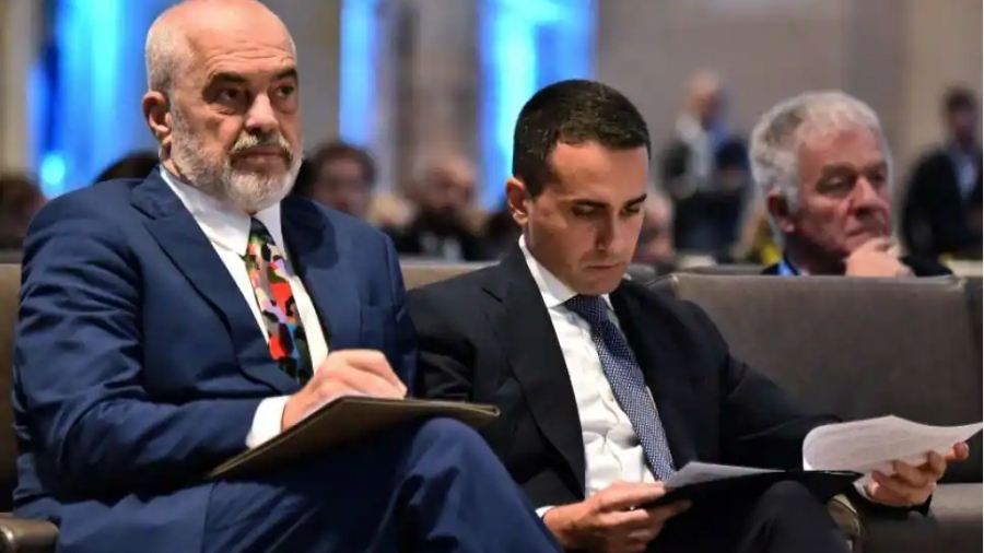 Επιχείρηση λαθραίων εμβολίων με Rama (Αλβανία) και Di Maio (Ιταλία): Τι είδους Ιταλός ή Αλβανός είσαι, αν τηρείς πάντα τον νόμο;