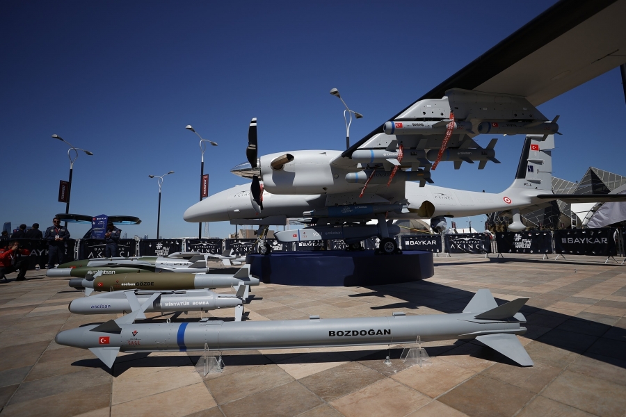 Νέους πυραύλους για το Akıncı UCAVΗ εξετάζει η τουρκική αμυντική βιομηχανία