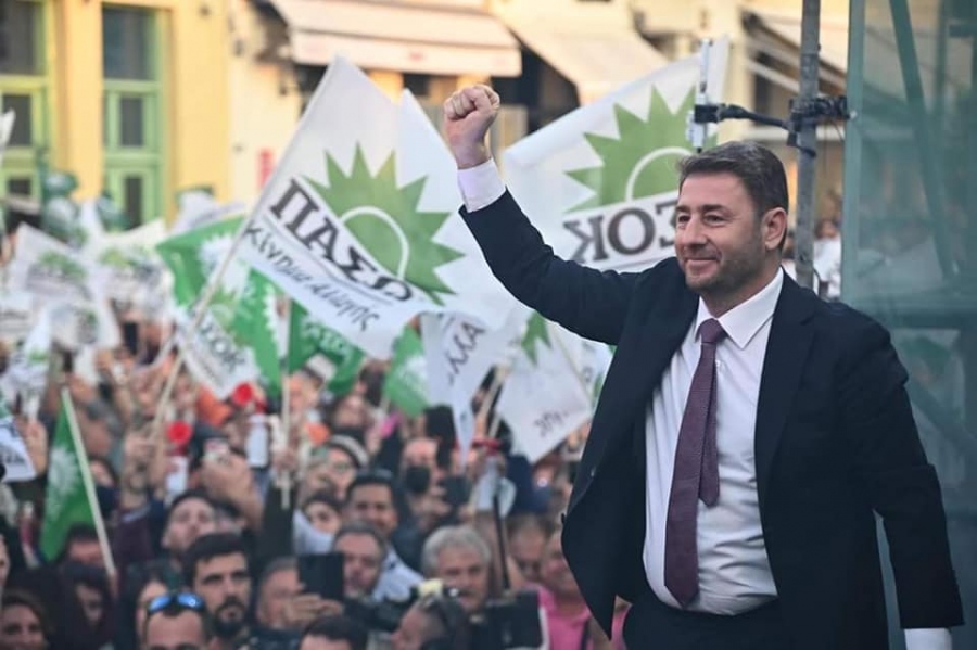 Ανδρουλάκης: Μόνο το ΠΑΣΟΚ μπορεί να ανοίξει την πόρτα εξόδου του Μαξίμου για τη ΝΔ