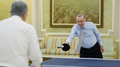 Ο Erdogan έπαιξε πινγκ-πονγκ με τον πρόεδρο του Καζακστάν
