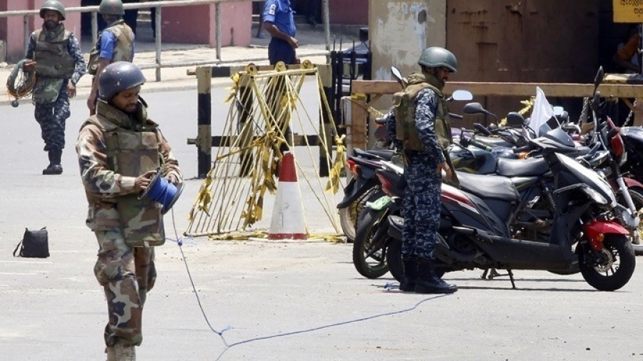 Εκρήξεις και ανταλλαγή πυρών στην ανατολική Σρι Λάνκα - Επτά ύποπτοι συνελήφθησαν σε επιχείρηση των αρχών