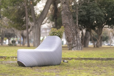 Στο Πάρκο ΧΑΝΘ τοποθετήθηκαν τα  έπιπλα από ανακυκλωμένο πλαστικό του προγράμματος Zero Waste Future της Coca-Cola