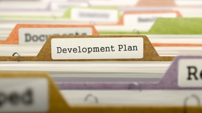 Οι 5 άξονες του ημιτελούς αναπτυξιακού σχεδίου από το BN - Χωρίς χρονοδιάγραμμα η άρση των capital controls