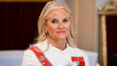 Σήψη και παρακμή - Η βασιλική οικογένεια της Νορβηγίας κλυδωνίζεται από το σκάνδαλο Epstein - Εμπλοκή της Πριγκίπισσας Mette-Marit