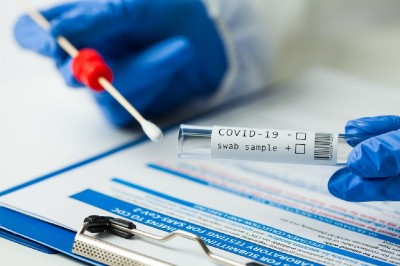 Μόνο με αρνητικό τεστ η είσοδος στη Ελλάδα