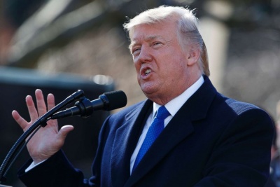 Έντονη ανησυχία στην αυτοκινητοβιομηχανία των ΗΠΑ, λόγω των εξαγγελιών Trump για δασμούς 25% στις εισαγωγές χάλυβα και αλουμινίου