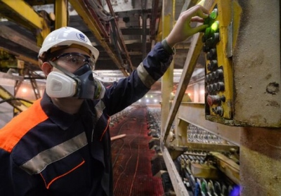 Ρωσία: Ρεκόρ επταετίας στην επέκταση της δραστηριότητας στη μεταποίηση