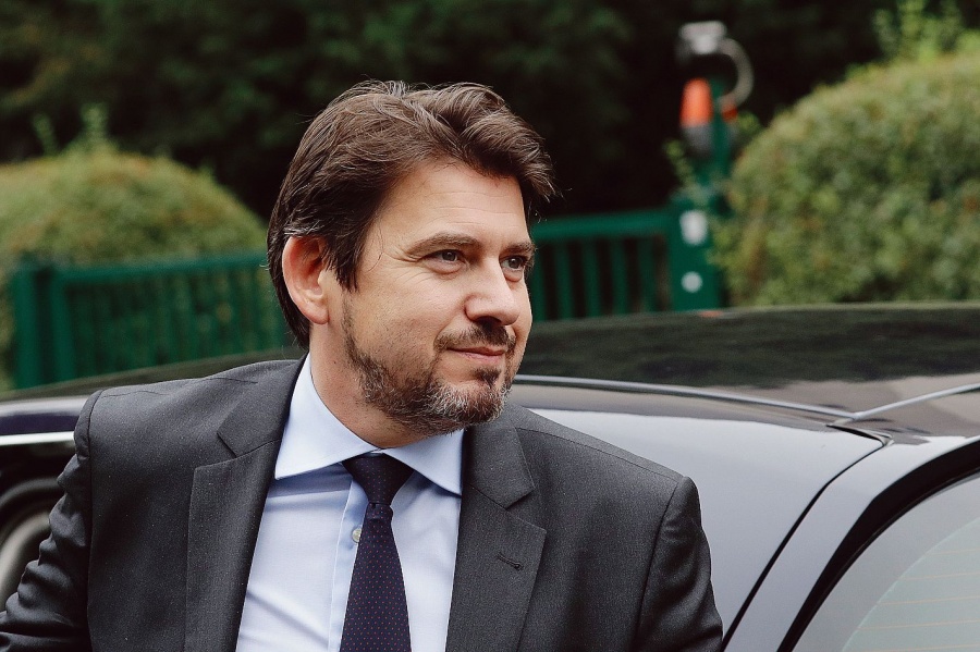 Γαλλία: Παραιτήθηκε ο σύμβουλος επικοινωνίας του Προέδρου Macron