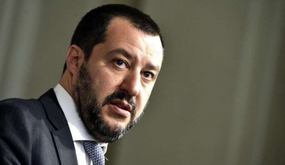 Ηγέτης ο Salvini στην Ιταλία, γενναία η οικονομική και μεταναστευτική πολιτική που ακολουθεί