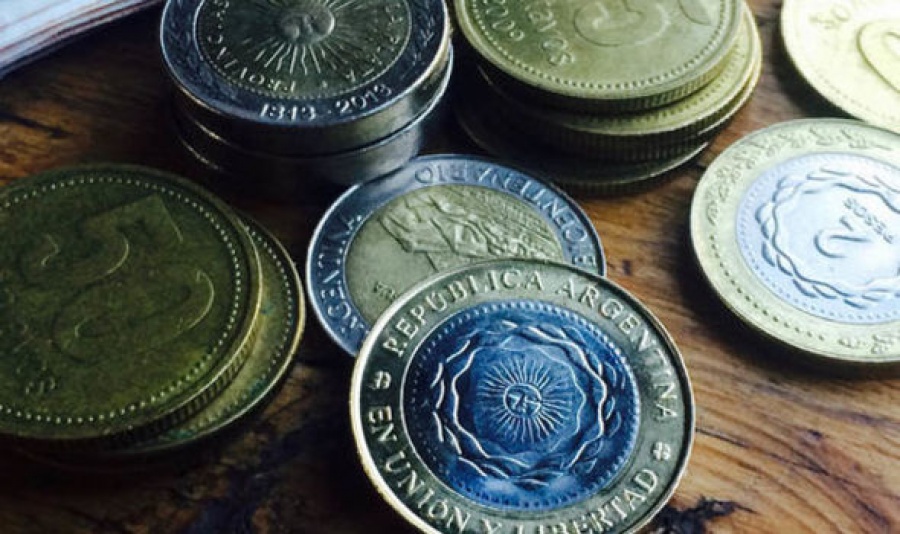 Αργεντινή: Κραχ στο peso - «Βουτιά» -4,5% σε ιστορικό χαμηλό έναντι του δολαρίου