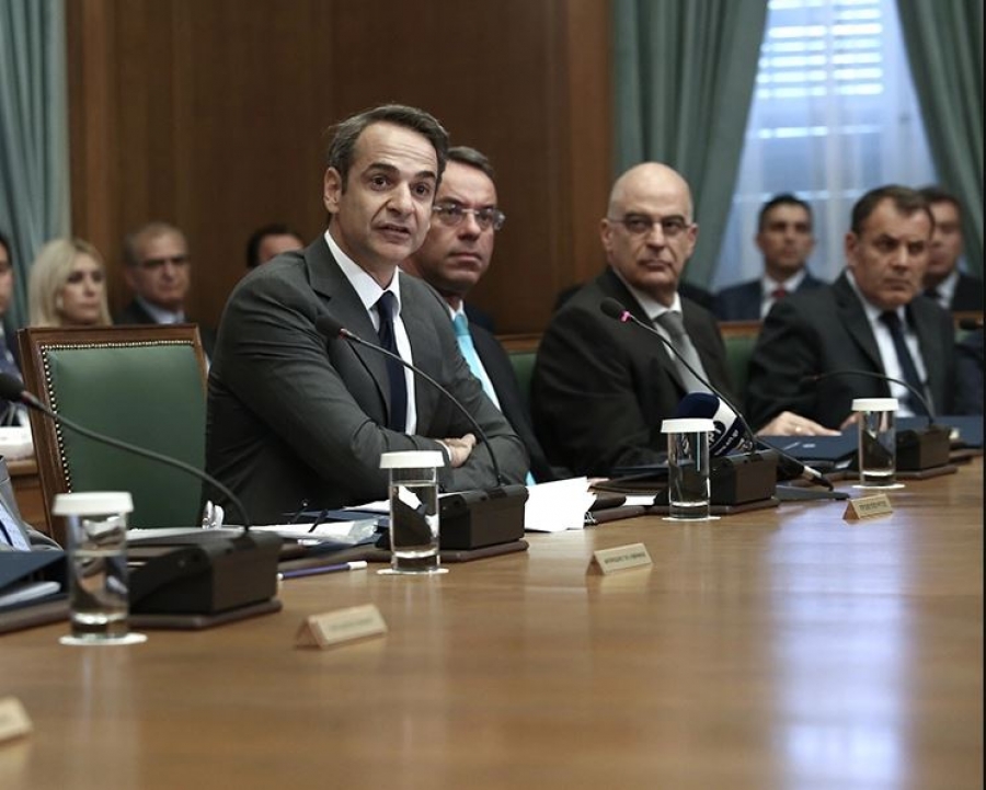 Συνεδριάζει υπό τη σκιά των υποκλοπών το υπουργικό συμβούλιο – Στο επίκεντρο το ασφαλιστικό