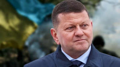 Τρομερή παραδοχή Zaluzhny: Οι Ρώσοι μας διαλύουν με μικρές επιθετικές ομάδες, ανύπαρκτες οι ουκρανικές άμυνες - Καρφιά στον Syrsky