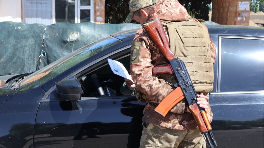 Στα όρια του εμφυλίου η Ουκρανία - Πολίτης μαχαίρωσε στρατολόγους στη Vinnytsia για να αποφύγει την επιστράτευση