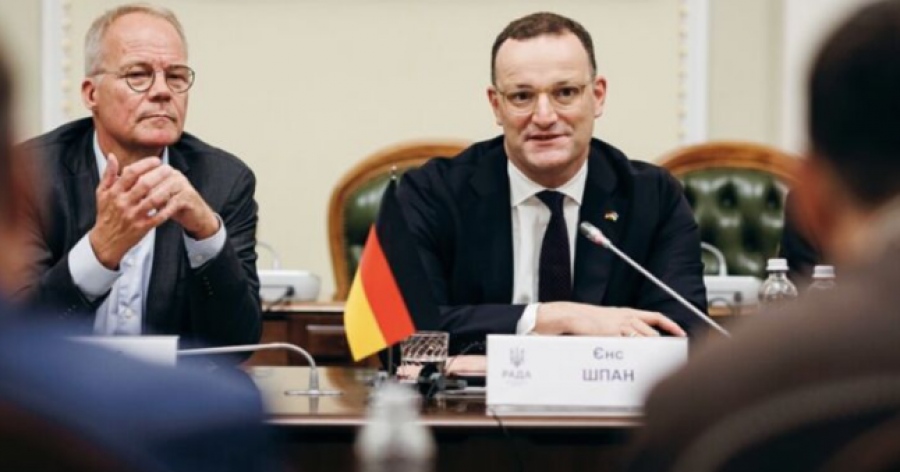 Πολεμική οικονομία - Η Γερμανία θέλει να φτιάξει μαζί με Γαλλία και Βρετανία πυρηνική ασπίδα για την Ευρώπη