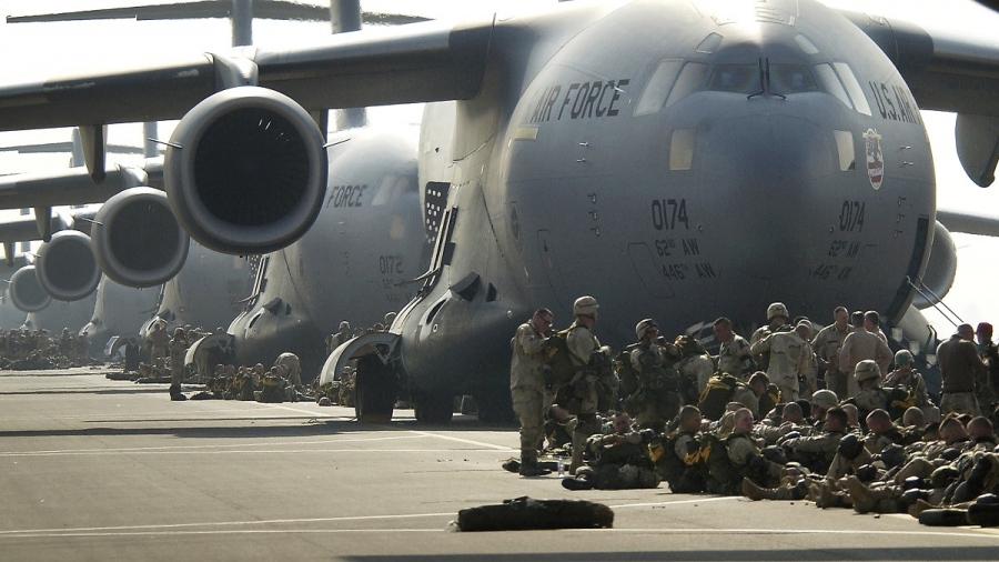 Ειρήνη από… αέρος: Ο Trump υπόσχεται ασφάλεια στην Ουκρανία χωρίς… στρατιώτες – Αφήνει στην Ευρώπη τη «βρώμικη δουλειά»