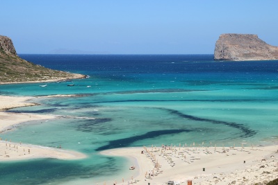 Guardian: Πέντε ελληνικές παραλίες στη λίστα με τις 40 καλύτερες στην Ευρώπη