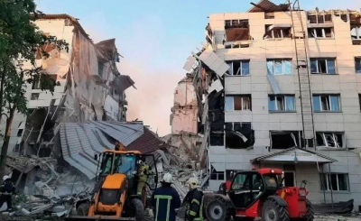 Ζakharova για απόβαση... Τύπου στο Starobelsk - Τουλάχιστον 50 ξένοι δημοσιογράφοι από 19 χώρες σπάνε το εμπάργκο, γίνονται μάρτυρες της τραγωδίας