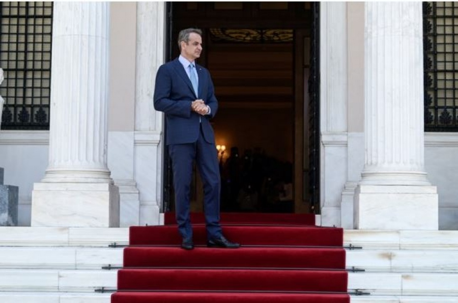 Η Κρήτη «πνίγεται» στους μετανάστες και ο Μητσοτάκης τρέχει πίσω από τις εξελίξεις...