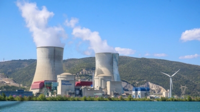 Γαλλία: Εν μέσω ενεργειακής κρίσης οι μισοί πυρηνικοί σταθμοί είναι εκτός λειτουργίας