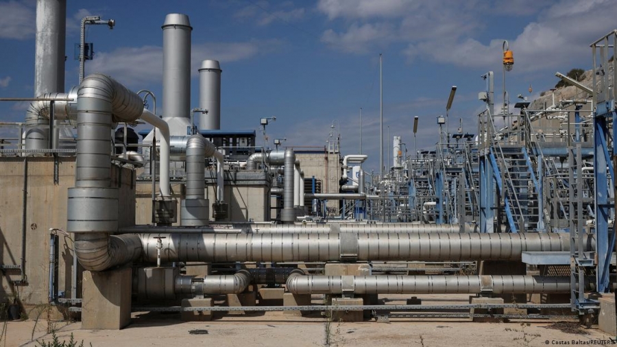 Άσκοπες οι δαπάνες εκατομμυρίων για το LNG στην Ελλάδα;