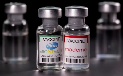 Πρωτοφανής λογοκρισία από Twitter: Αφαίρεσε tweet του Γενικού Αρχιάτρου της Φλόριντα που προειδοποιούσε για τους κινδύνους των εμβολίων Covid