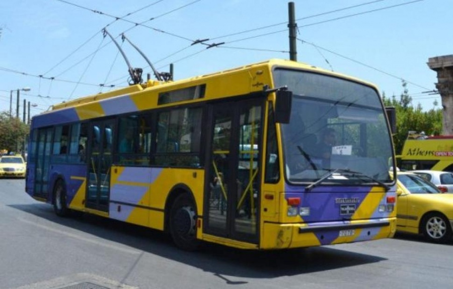 Τετράωρη στάση εργασίας από τις 12:00 στα τρόλεϊ - Μετά τις 17:00 η αποκατάσταση της κυκλοφορίας