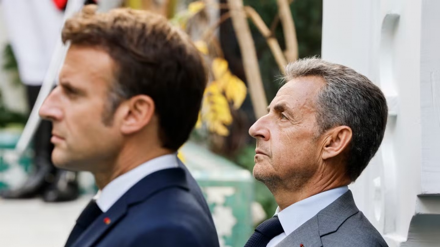 Σάλος στη Γαλλία - Ο Sarkozy συνάντησε μυστικά τον Macron λίγο πριν οδηγηθεί στη φυλακή