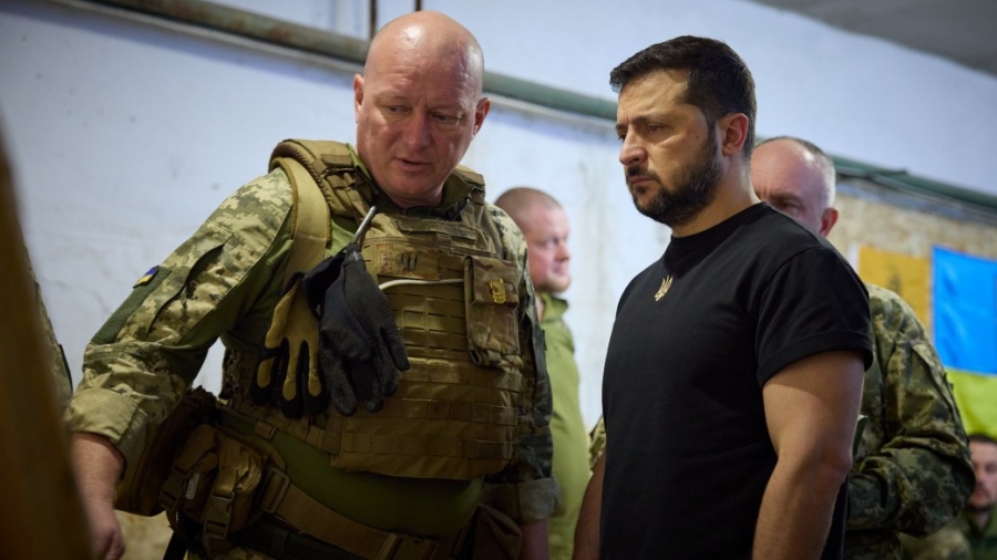 Ουκρανία: Ο Zelensky έπαυσε τον Διοικητή της 128ης Ταξιαρχίας που χτυπήθηκε στη Zaporizhia