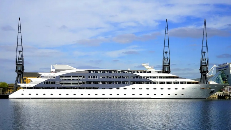 Σκουριάζουν δεμένα: Από παλάτια της θάλασσας σε πλωτά κουφάρια - Έχασαν 580 εκατ. ευρώ τα κατασχεμένα ρωσικά υπερ-γιοτ