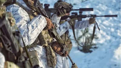 Μακελειό στην Ουκρανία - Τρένο που μετέφερε ελίτ μονάδες καταστράφηκε σε ρωσική επίθεση