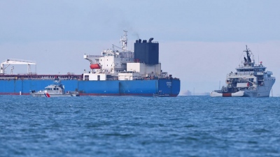 Σοκαριστική ομολογία από Βρετανία: «Οι Ρώσοι έχουν δικαίωμα νόμιμης διέλευσης από τη Μάγχη»