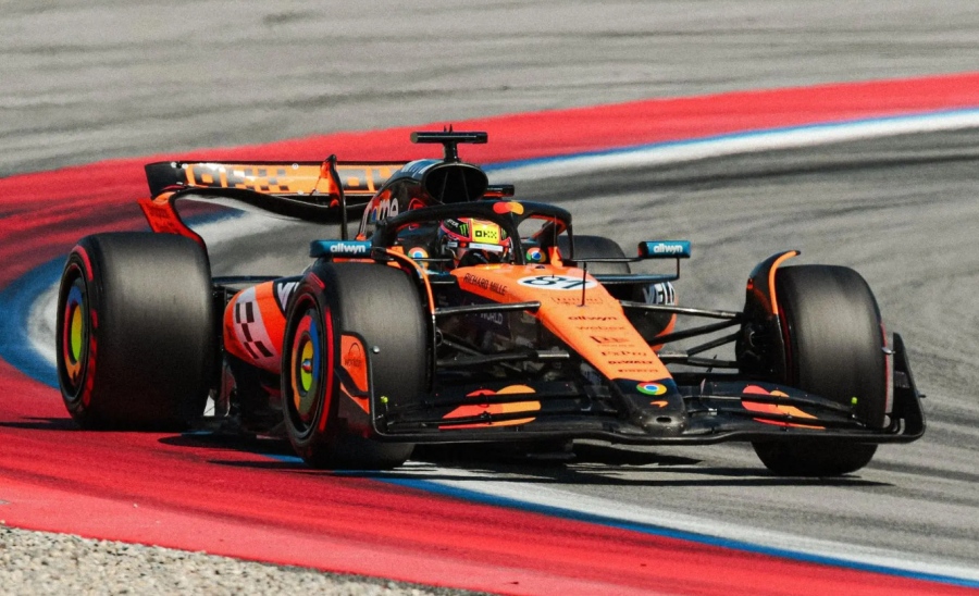 GP Βαρκελώνης: Pole position με διαφορά για τον Piastri