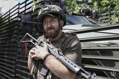 Με όπλα Beretta επιχειρούν Έφεδροι και μονάδες Αλεξιπτωτιστών στην Ουκρανία – Τα πλεονεκτήματα σε σύγκριση με τα ΑΚ